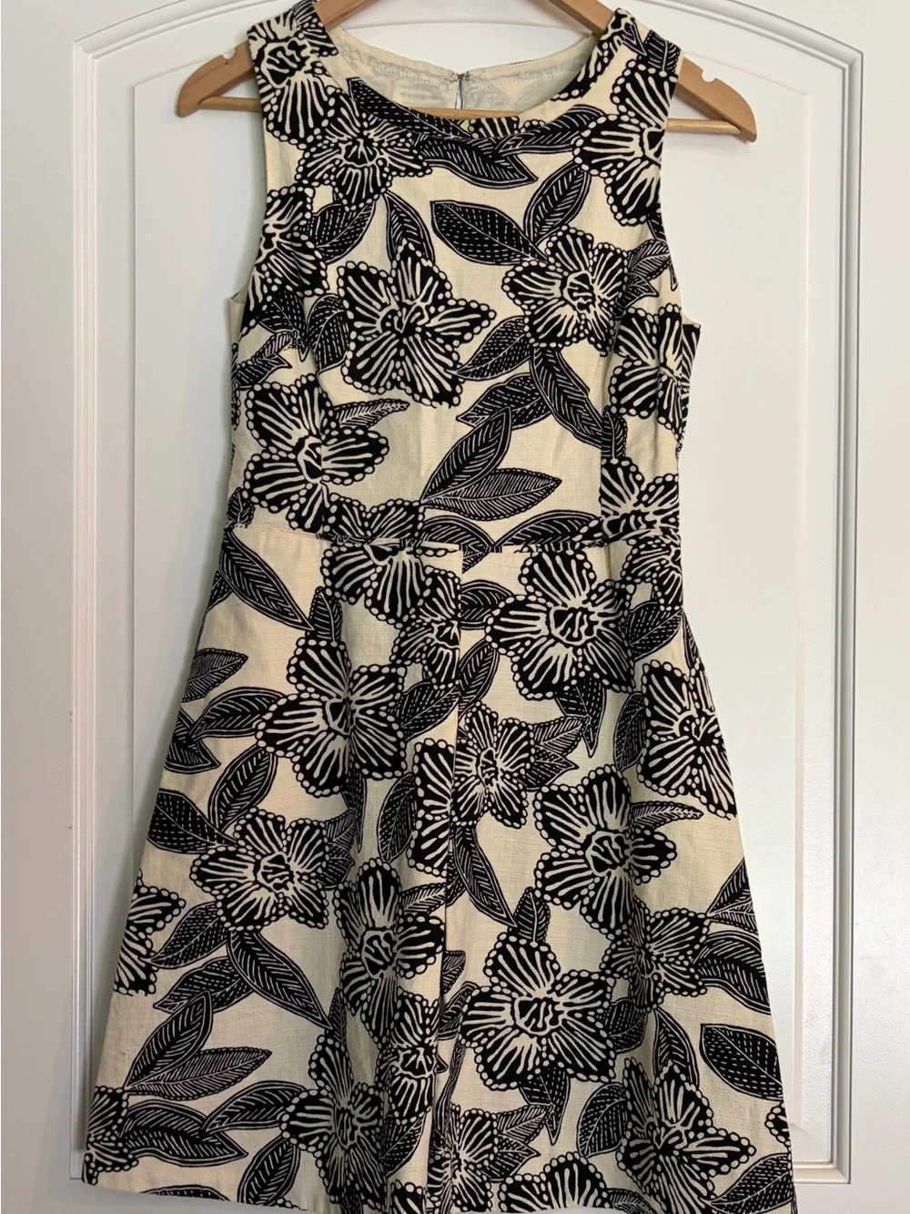 J. Crew Polynesian Floral Print Fit and Flare Sleeveless Cotton Dress Size 4